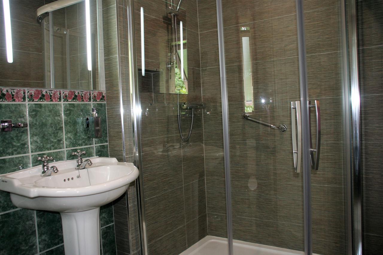 Bed and Breakfast Applecroft House Килларни Экстерьер фото